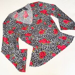 no boundaries y2k floral cheetah‎ top womens 7